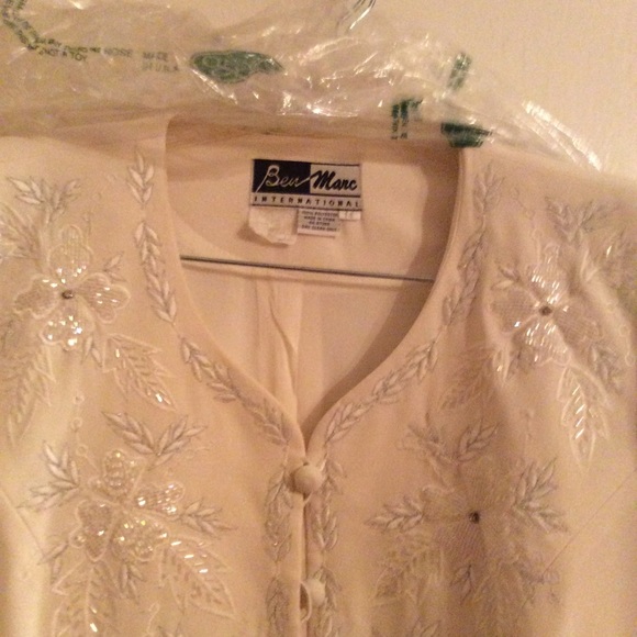 Suite - Picture 2 of 2